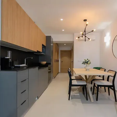 Apartamento Moderno E Luminoso * Lisboa